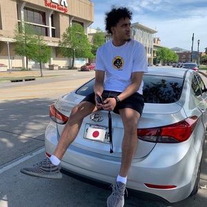 Meet your Posher, Cj